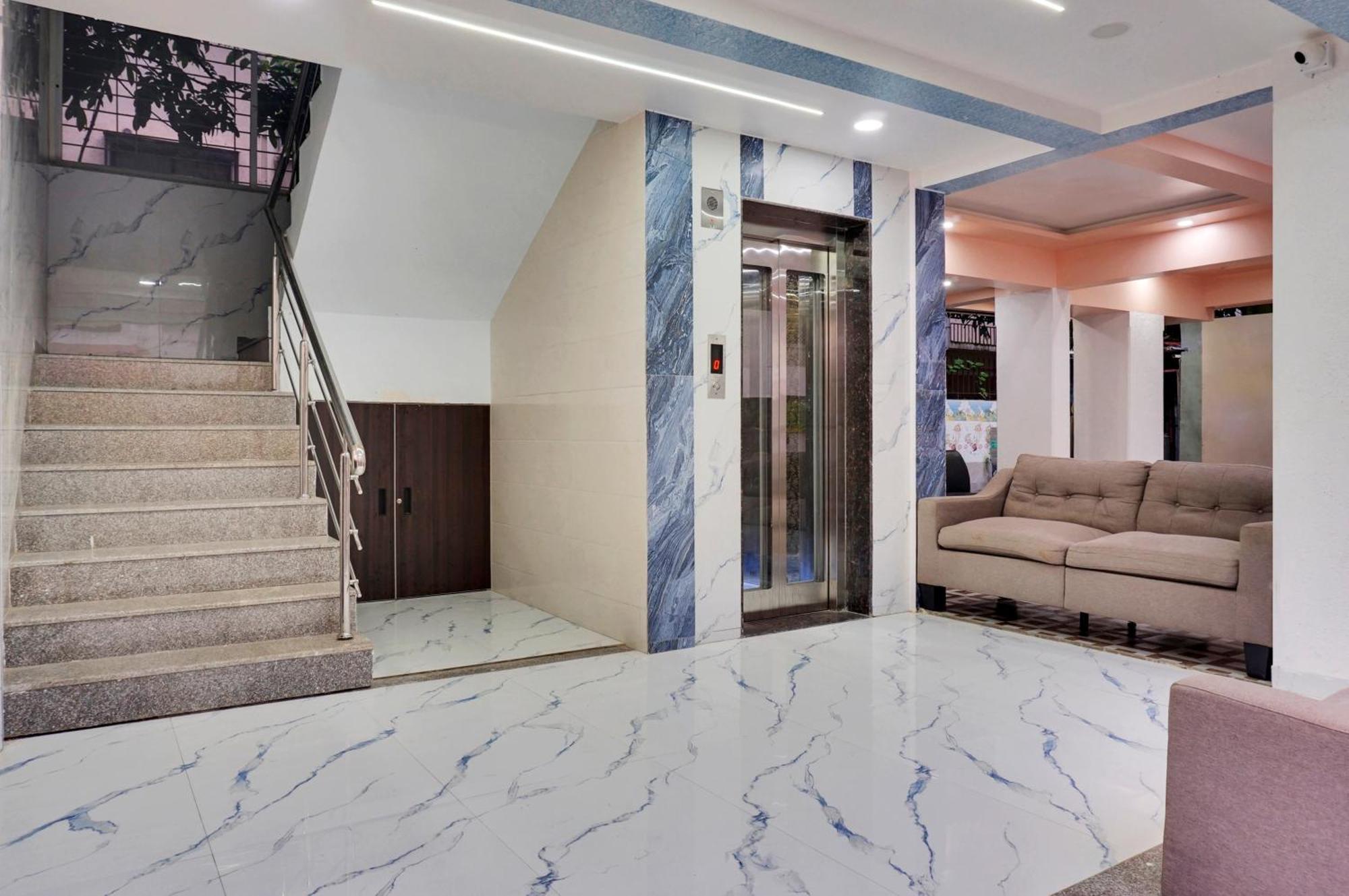 Urban Hometel Pune Extérieur photo